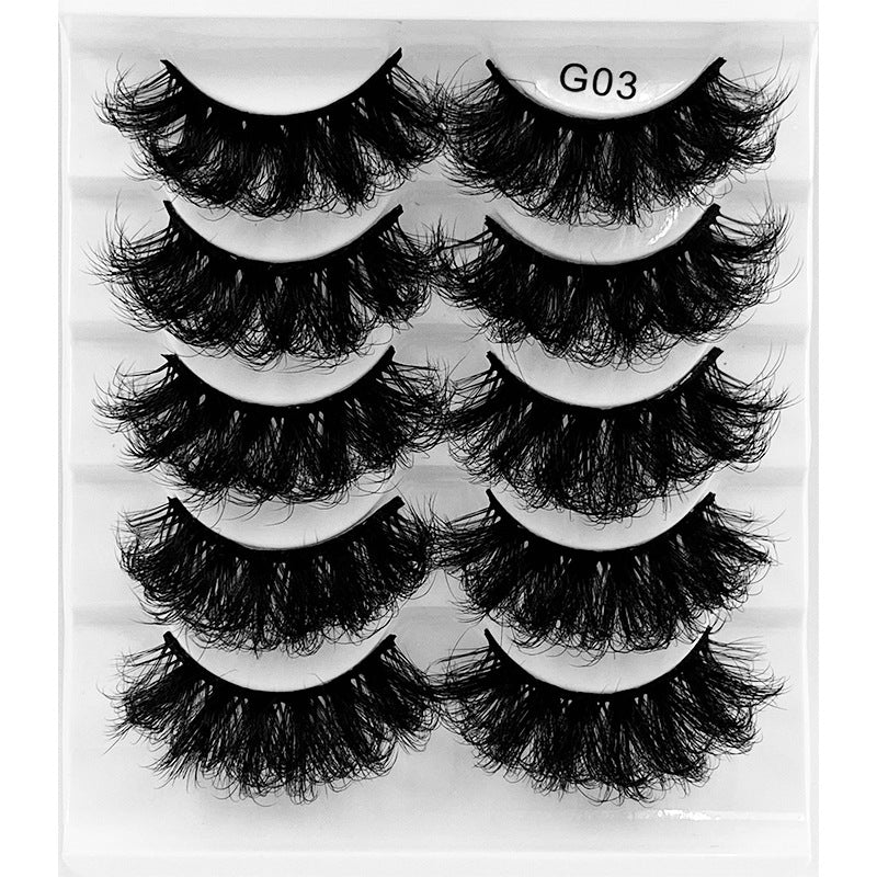 Caixa com 5 Pairs Of New Style Fake Eyelashes Of Fried Hair 8D FLUFFY, cílios postiços volumosos e naturais, ideais para realçar o olhar com estilo moderno e elegante.