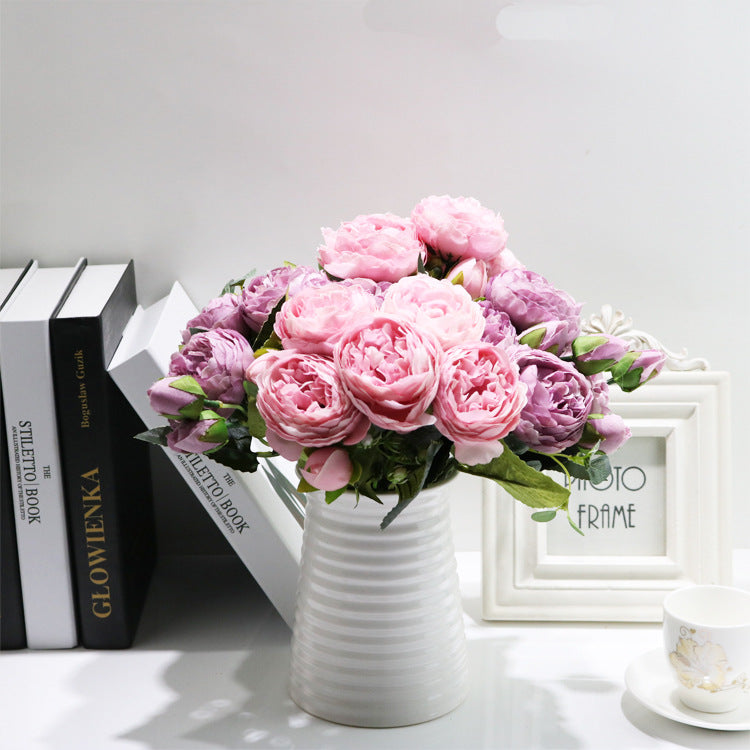 Arranjo decorativo com 5 Small Peonies Korean Small Bouquets 5 Philips Rose Simulation Flowers Household Wedding Rose Bouquets em tons de rosa e lilás, ideal para complementar suplementos premium naturais para energia, vitalidade e saúde cognitiva.