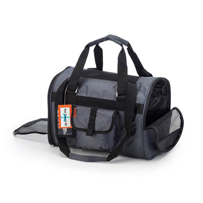 Mala transportadora para animais 566 Jet Carrier - Pet Carrier em tecido cinza com alças pretas, com aberturas laterais em rede para ventilação e bolso frontal para acessórios, ideal para transportar seu animal de forma segura e confortável.